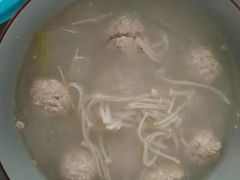 -鲸育宝宝月嫂(徐汇店)
