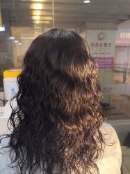 -镁连社·美联社