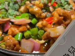 -江渔儿酸菜鱼(曜一城店)