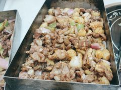 -老东镇啤酒屋海鲜加工·蒸汽海鲜·海鲜烧烤(台东店)