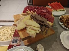 -宴全牛粤来越牛潮汕鲜牛肉火锅(海州万达广场店)