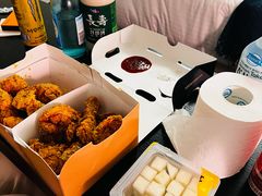 -BHC炸鸡(明洞总店)