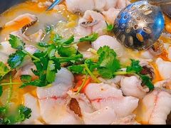 -大鼎石锅鱼(春江里店)