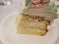 -红宝石·鲜奶小方·海派西点房(南丹店)