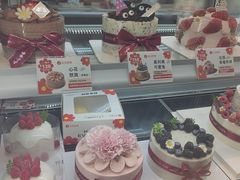 -花花卷卷·鲜食蛋糕(静安久光百货店)