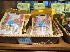 -汪玉霞(汉口里店)