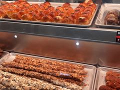 -HOT CRUSH趁热集合·现烤面包(环球港店)