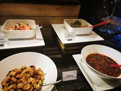 -岷山饭店-芝芝自助餐厅