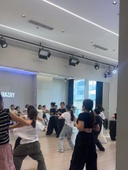 -YASAKI国际舞蹈中心