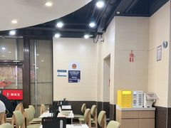 -李先生牛肉面大王(北京站售票厅餐厅)