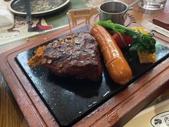 -西语炭烧牛排·西厨(石龙店)