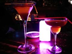 -南京天堂隔壁酒吧