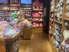 -九木杂物社(新奥购物中心店)