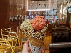 -VENCHI 闻绮(上海佛罗伦萨小镇店)