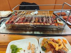 -哈尔滨小酒馆·鲜肉现穿自助烧烤(康新花园店)