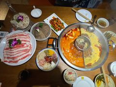 -佬土鹅肠火锅(解放路店)