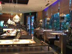 自助取餐区-蝴蝶汇音乐酒馆(罗湖店)