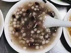 -芳婆糕团店(王府大街店)