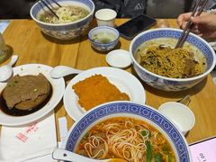 -沪西老弄堂面馆(定西路店)