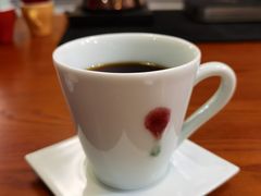 -Be Lived Cafe比例咖啡(摩天轮店)