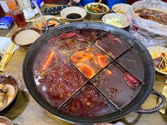 -正南齊北重庆老火锅(光华村直营店)