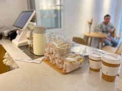 -Cafe on warm(丹霞店)