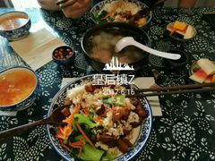 -蜗牛小馆醉乡民谣云南菜(惠新西里店)