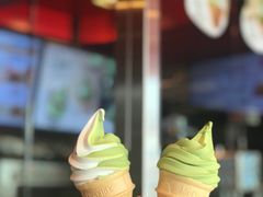 西尾抹茶扭纹新地筒-麦当劳(星光行店)