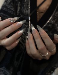 -Rena nail 美甲美睫私人定制