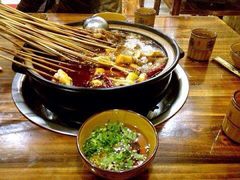 -灌县老妈砂锅串串香(万科红生活广场店)