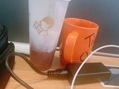 -喜茶(杭州滨江宝龙店)