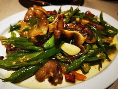 -莉莉家的音乐花园餐吧(航空路店)