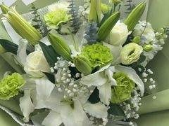 -亭亭鲜花店(中山北路店)