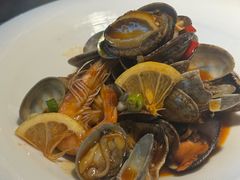 -赶海部落海鲜城(海阳路店)