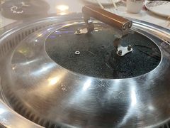 -哈尔滨烧烤·山河村铁锅炖(交大店)