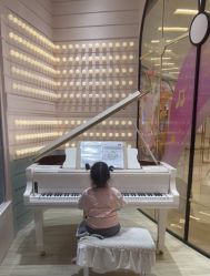 -奈尔宝·儿童乐园·亲子餐厅(华采天地店)