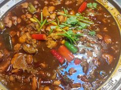 -鸿亨泰杂鱼馆(港馨家园店)