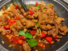 辣椒肥肠-小放牛炒菜馆(三丰店)