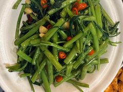 -汗腾格里·风味餐厅(新疆驻京办店)