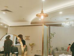 点击看大图 -八佰伴8008星级形象店