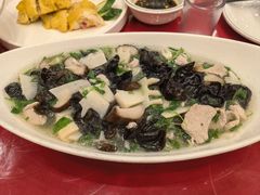 -侬佳蒸菜馆(听潮店)