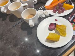 -川骄海鲜自助(王府井奥莱UP TOWN店原世界之花店)
