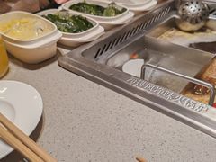 -海底捞火锅(新松江路店)