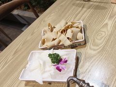 -朱氏牛鼎记鲜牛火锅(山水华庭店)