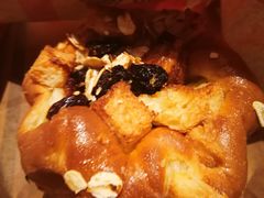 -星巴克(汾阳路店)