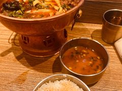 -成都你六姐·牛肉冒菜(上海环宇荟店)