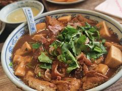 卤煮火烧-门框胡同百年卤煮(新街口店)