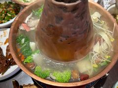 -阿财老铺·老蚌埠龙虾城(华夏总店)
