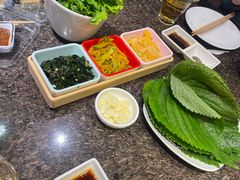 -正苑26年海鲜烤肉•牛尾汤汤饭(东港店)
