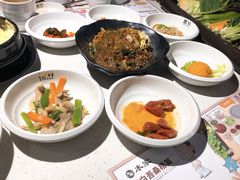 杂菜-本家韩国烤肉(青岛万象城店)